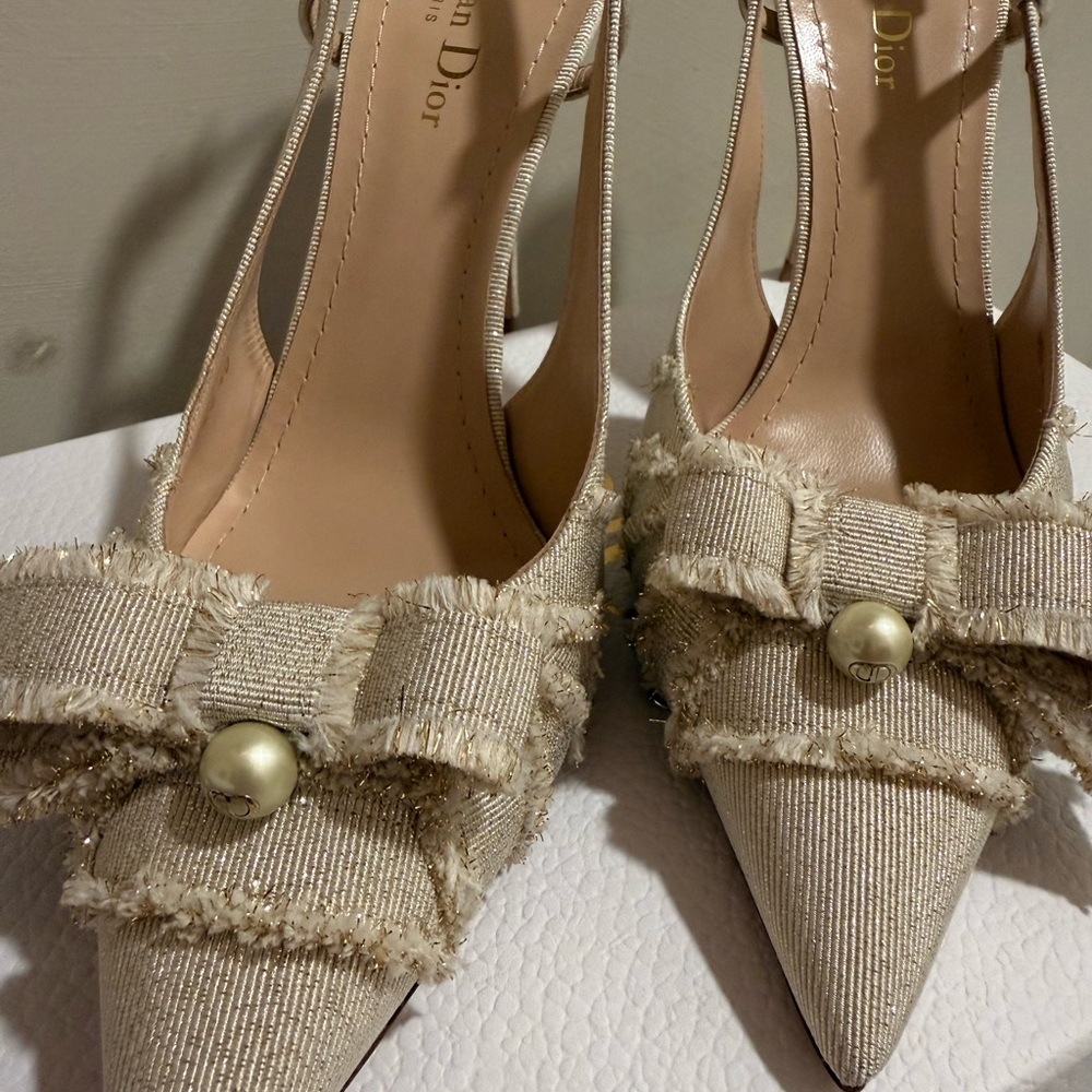 Dior Cream Slingback Heels with Pearl Accent - Picture 3 of 5